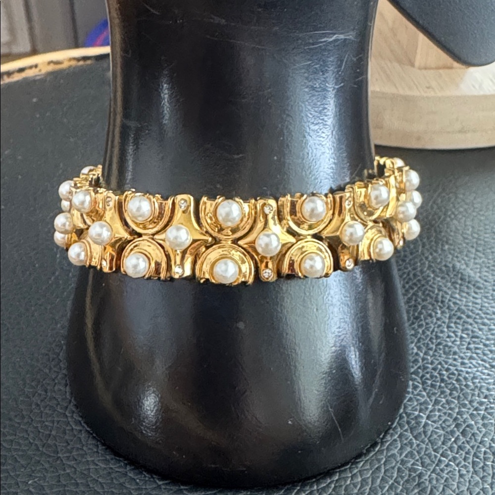 Vintage 1980’s Butler Classic Gold Tone, Faux Pearl & Crystal Bracelet